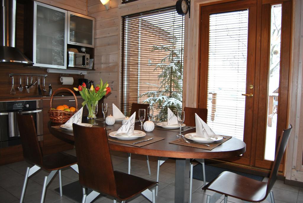 Kiurunrinne Villas Virasoja Habitación foto