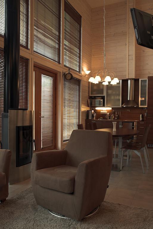 Kiurunrinne Villas Virasoja Habitación foto