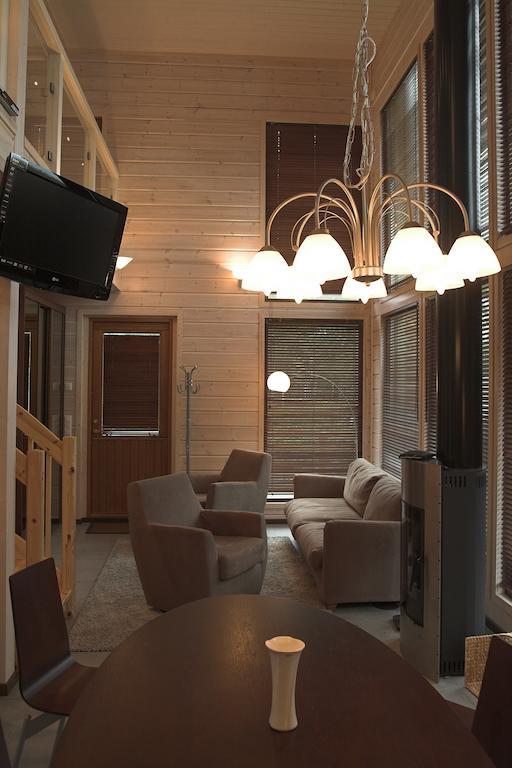 Kiurunrinne Villas Virasoja Habitación foto